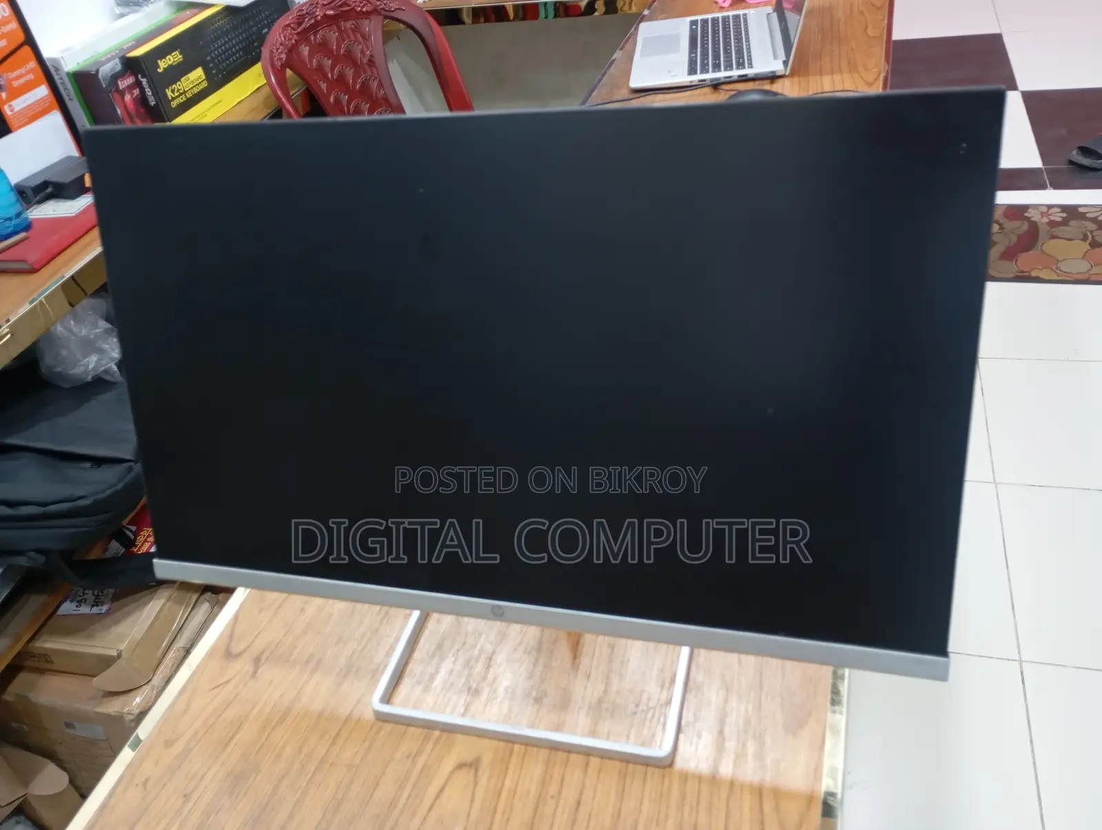 HP M22f Monitor Borderless FHD