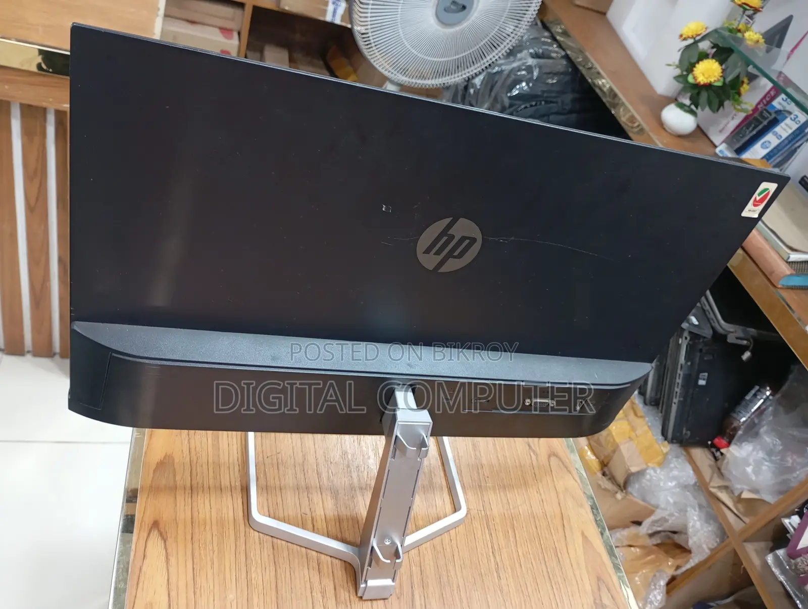 HP M22f Monitor Borderless FHD