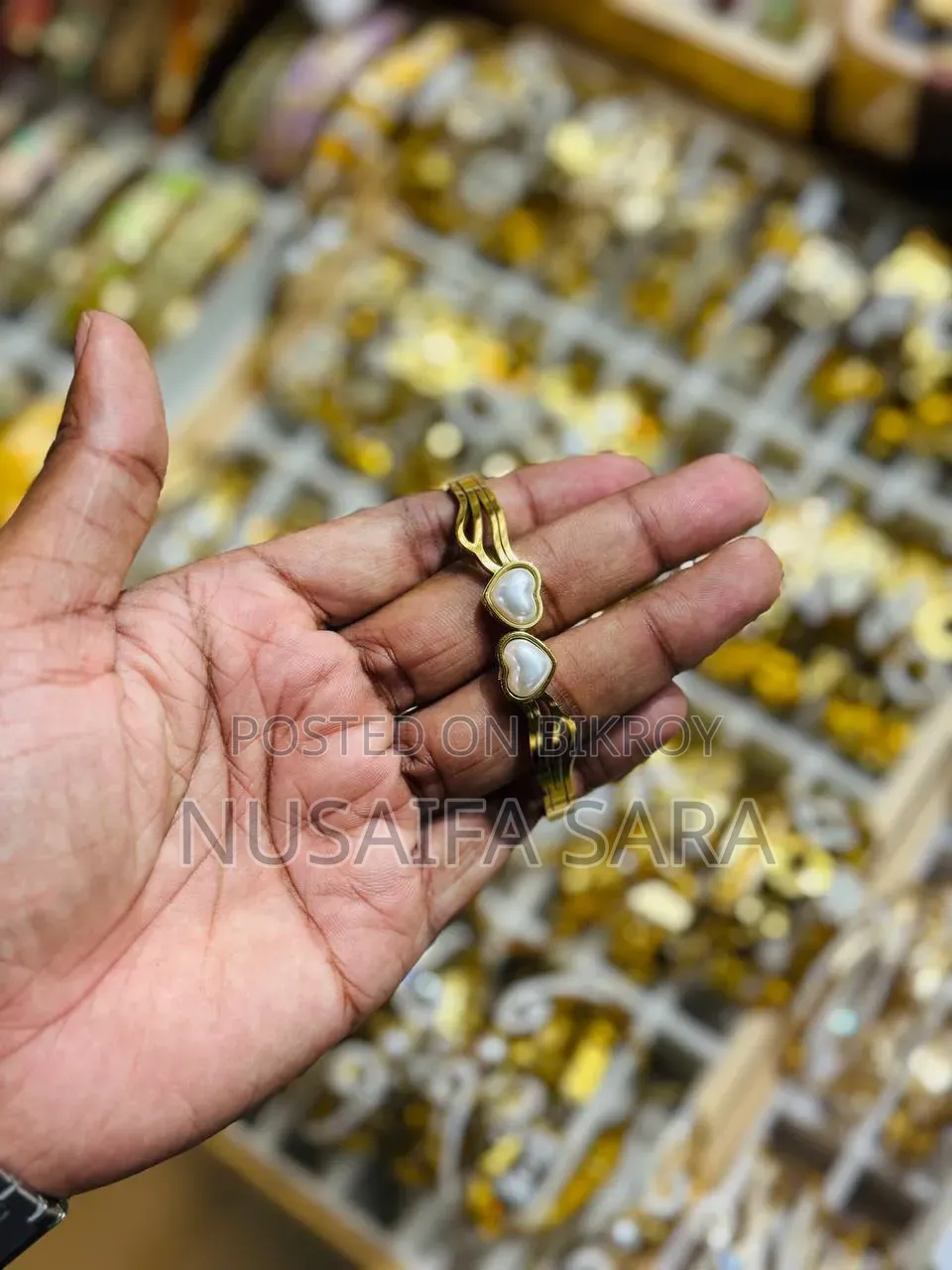 Premium Gold Plated Heart Stone Bracelet - Tanu's Mart