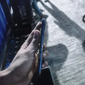 অ্যাপল আইফোন এক্সএস ৬৪ জিবি ব্ল্যাক
