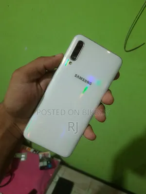 Samsung Galaxy A50 128 GB White