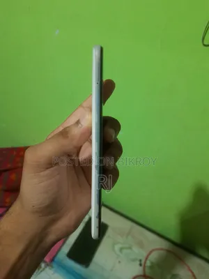 Samsung Galaxy A50 128 GB White