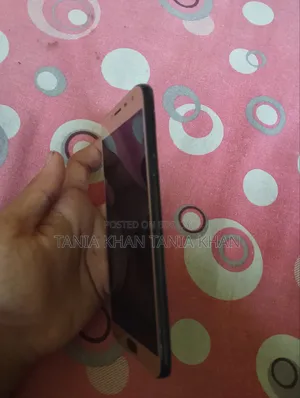 Samsung Galaxy J7 16 GB Black
