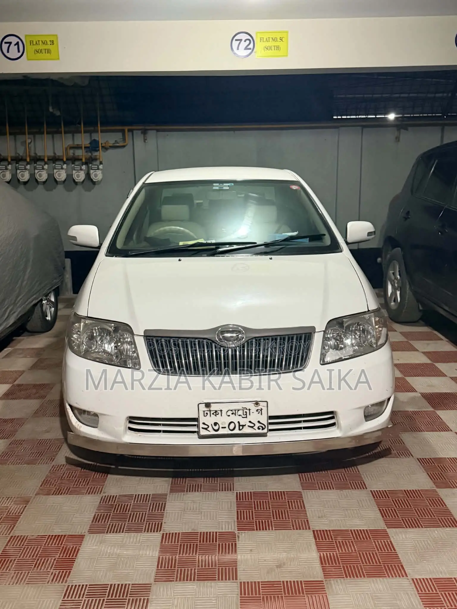 টয়োটা করোল্লা এস ২০০৫ হোয়াইট