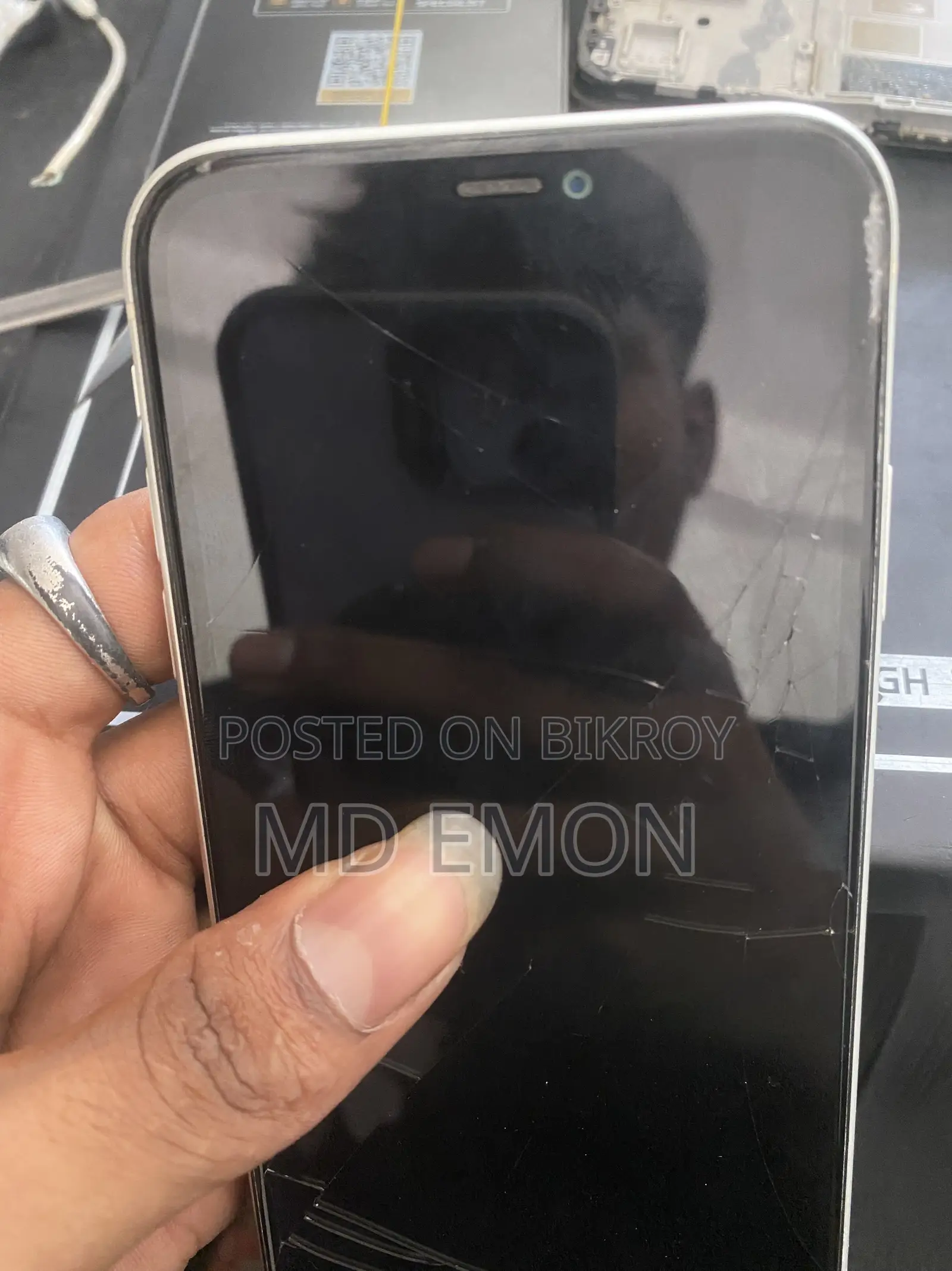 অ্যাপল আইফোন ১১ ১২৮ জিবি