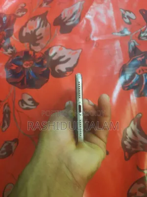 অ্যাপল আইফোন ৮ প্লাস ৬৪ জিবি ব্ল্যাক