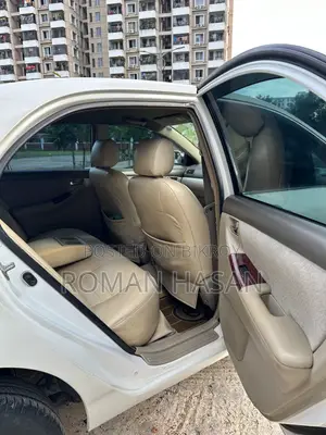 Toyota Corolla 2000 Pearl