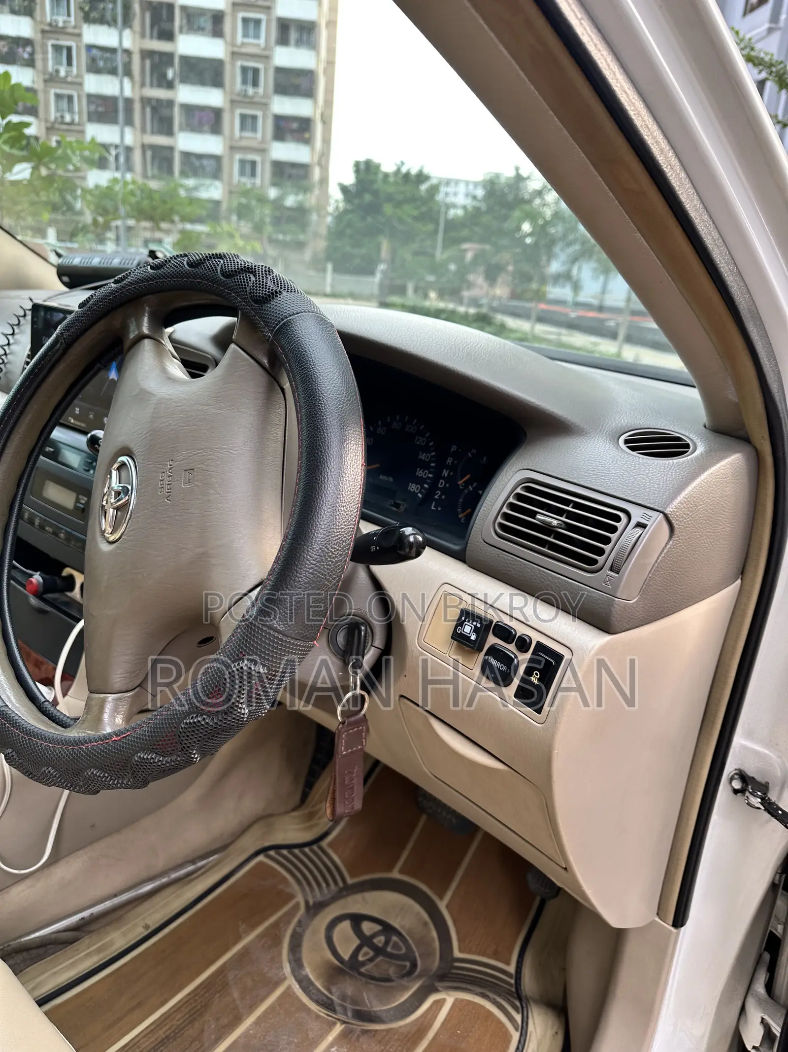 Toyota Corolla 2000 Pearl