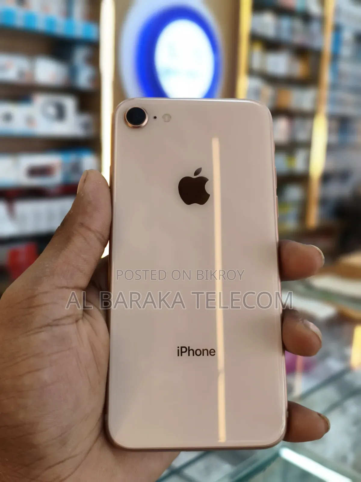 অ্যাপল আইফোন ৮ ৬৪ জিবি ব্ল্যাক