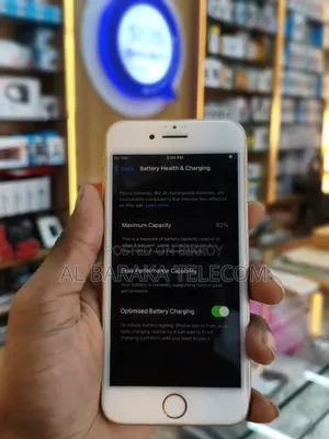 অ্যাপল আইফোন ৮ ৬৪ জিবি ব্ল্যাক