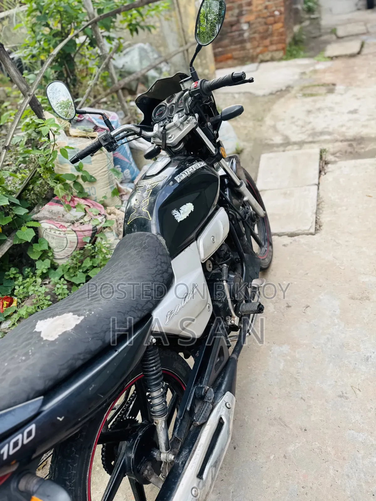 রানার বুলেট ১০০ ২০২০ ব্ল্যাক