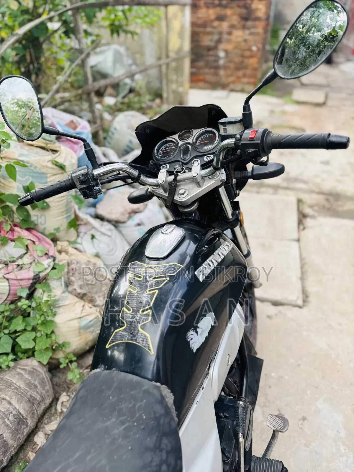 রানার বুলেট ১০০ ২০২০ ব্ল্যাক