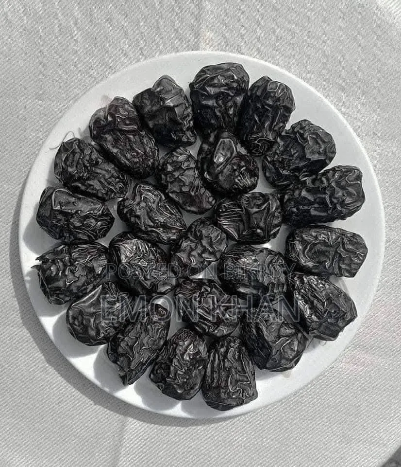 সৌদি থেকে ইনপুট করা সুপার কয়লিটির আজুয়া খেজুর