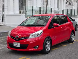Toyota Vitz 1.3 Front Wheel Drive 5dr 2011 Red