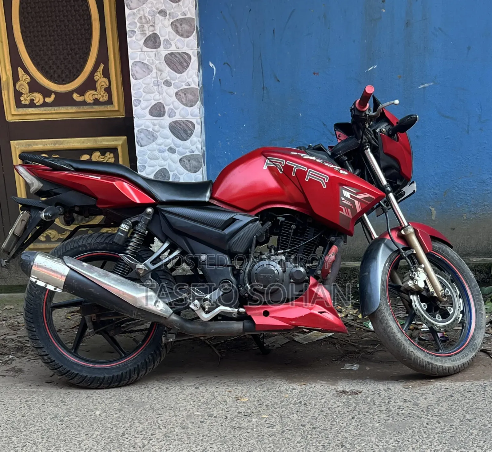 TVS Apache RTR 160 2V 2018 Red