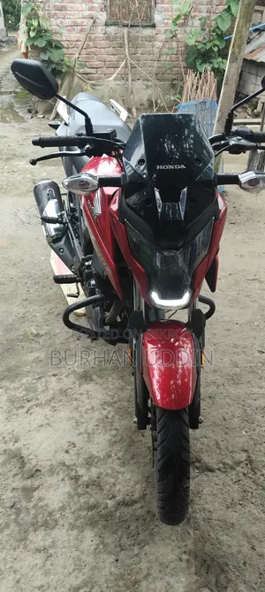 Honda X-Blade 160 2021 Red