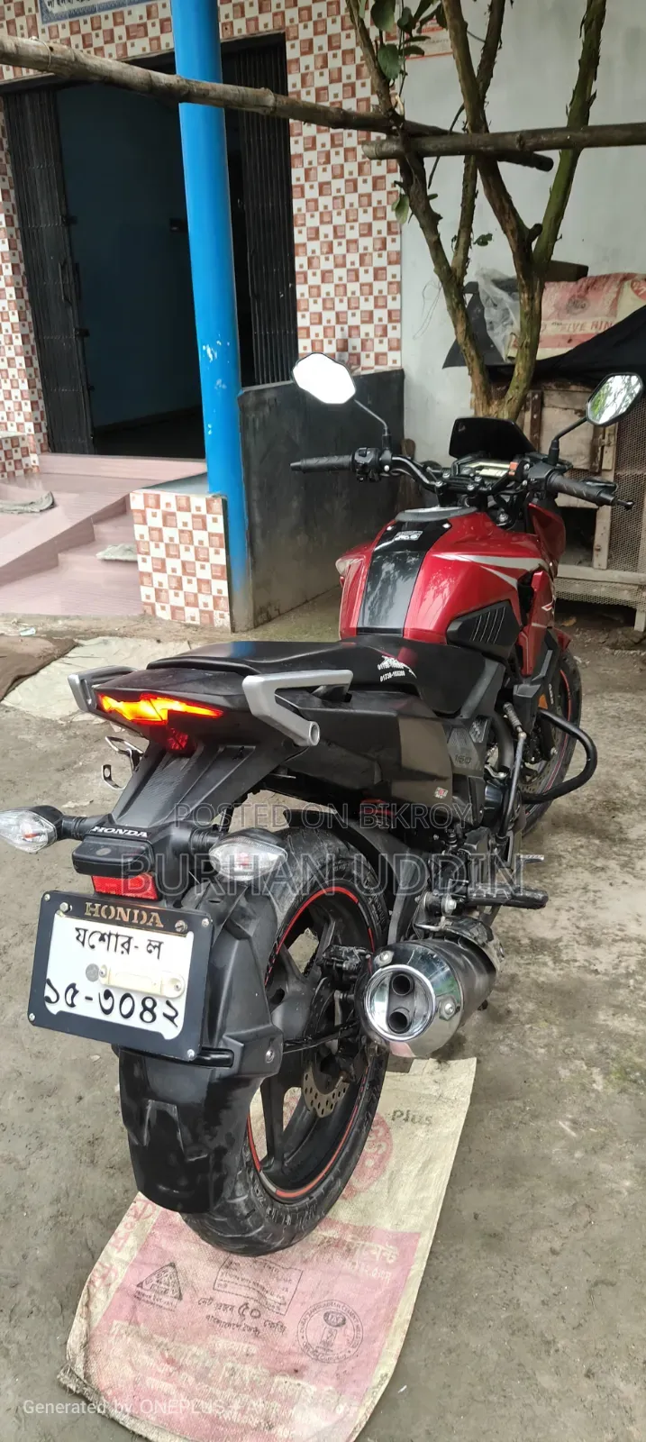 Honda X-Blade 160 2021 Red