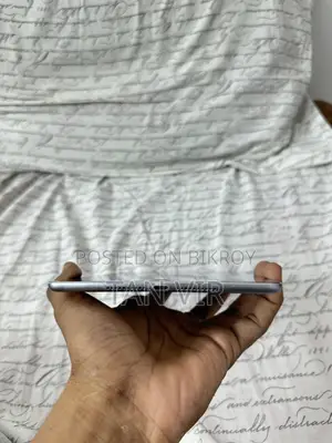 Apple iPad mini 4 128 GB Silver