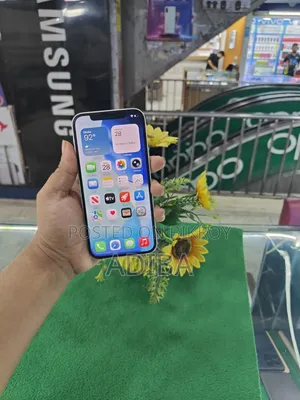 Apple iPhone 12 128 GB White