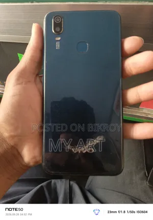 Vivo Y12 64 GB Blue