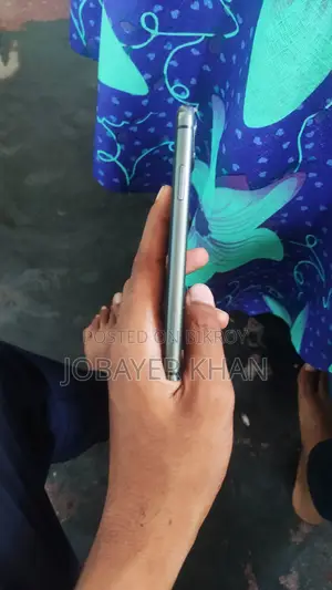 Apple iPhone 11 64 GB Black