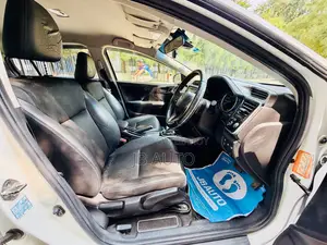 Honda Grace 2015 Pearl
