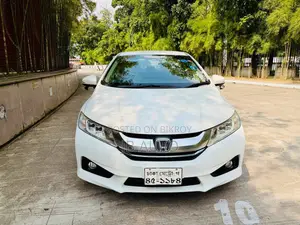 Honda Grace 2015 Pearl