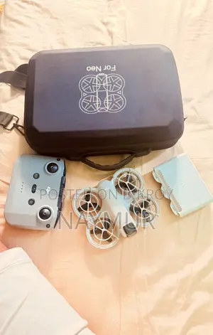 DJI Neo Fly More Combo