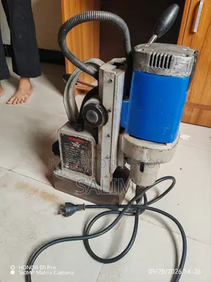 ড্রিল মেশিন