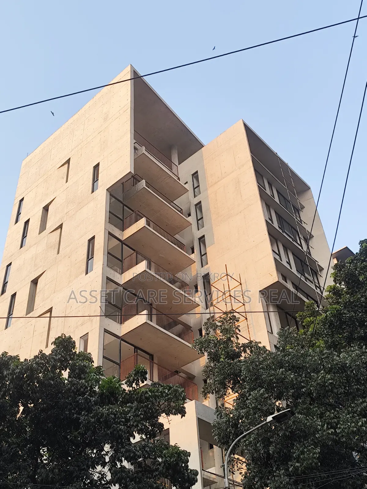 20-Bedroom House in Gulshan for rent