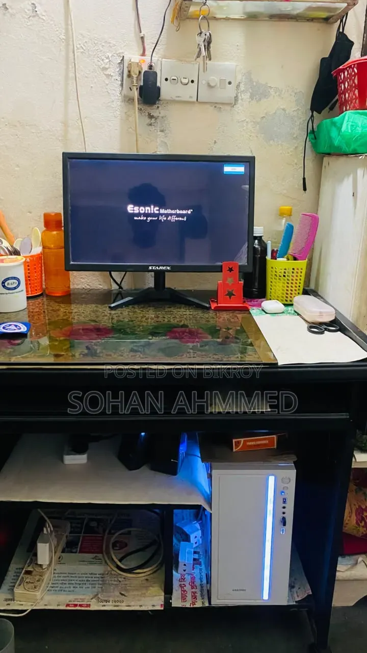 Desktop Computer 8GB Intel Core i5 SSD 128GB