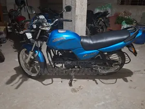 Runner Bullet 100 2022 Blue