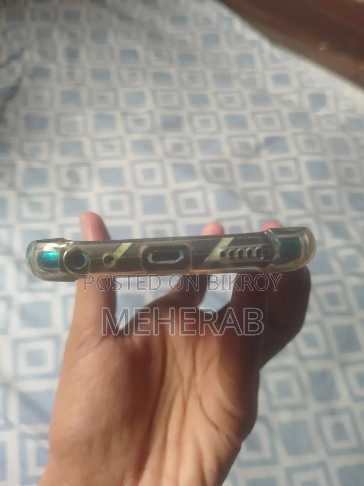 Vivo Y1s 32 GB Blue