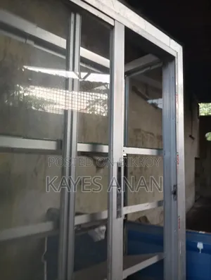 থাই গ্লাস কেবিনেট (বিস্কুট কেবিনেট)