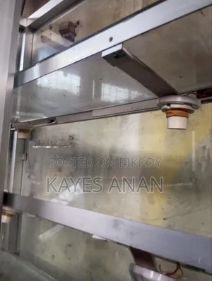 থাই গ্লাস কেবিনেট (বিস্কুট কেবিনেট)