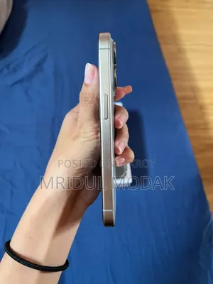 New Apple iPhone 15 Pro Max 256 GB Silver
