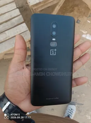 ওয়ানপ্লাস ৬ ১২৮ জিবি ব্ল্যাক
