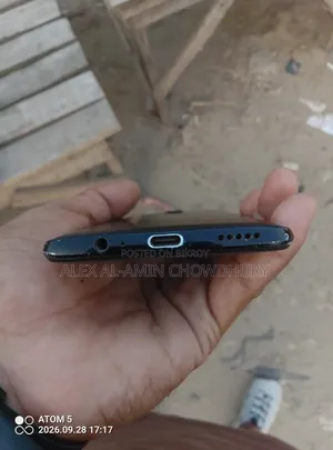 ওয়ানপ্লাস ৬ ১২৮ জিবি ব্ল্যাক