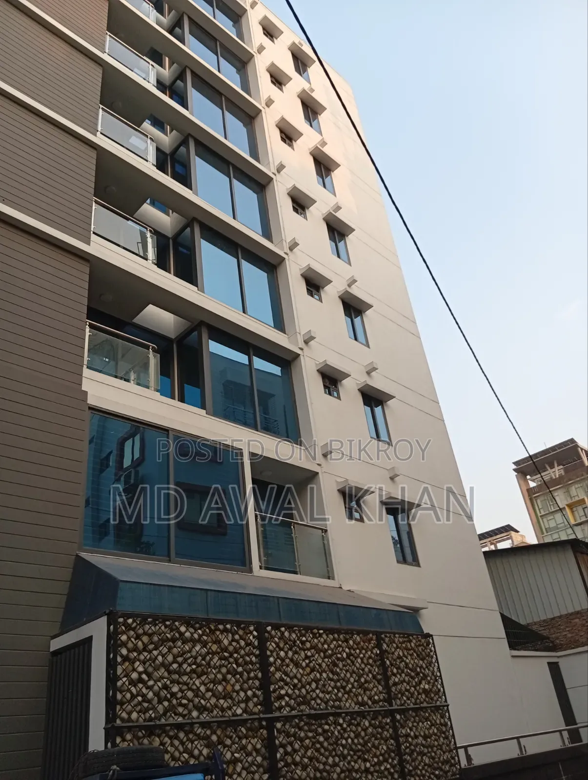 বারিধারায় ২০টি শোবার ঘর বিশিষ্ট বাড়ি ভাড়া