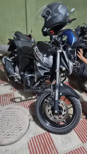 Yamaha FZS V2 2022 Black