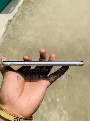 অ্যাপল আইফোন ১১ ২৫৬ জিবি সাদা