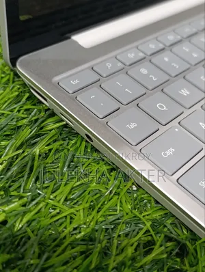 Laptop Microsoft Surface Go 8GB Intel Core i5 SSD 256GB