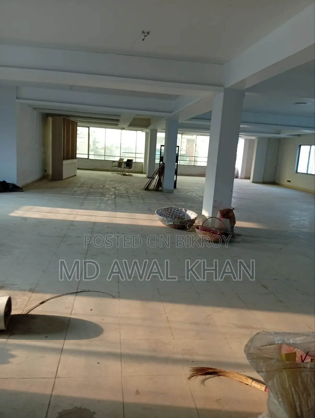 ৬১০০ বর্গফুটের বাণিজ্যিক জায়গা ভাড়ার জন্য