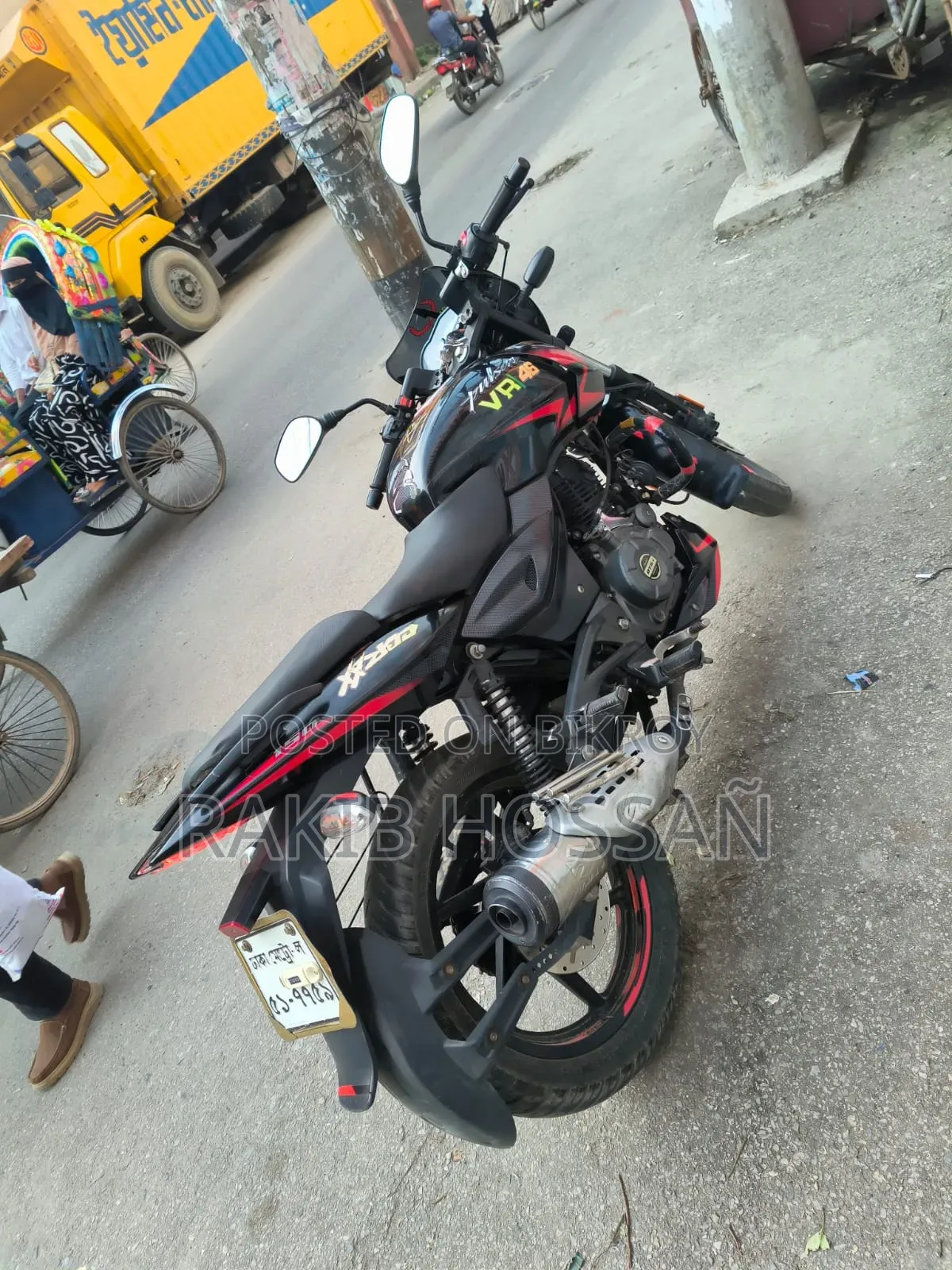 বাজাজ পালসার ১৫০ ২০২১ কালো