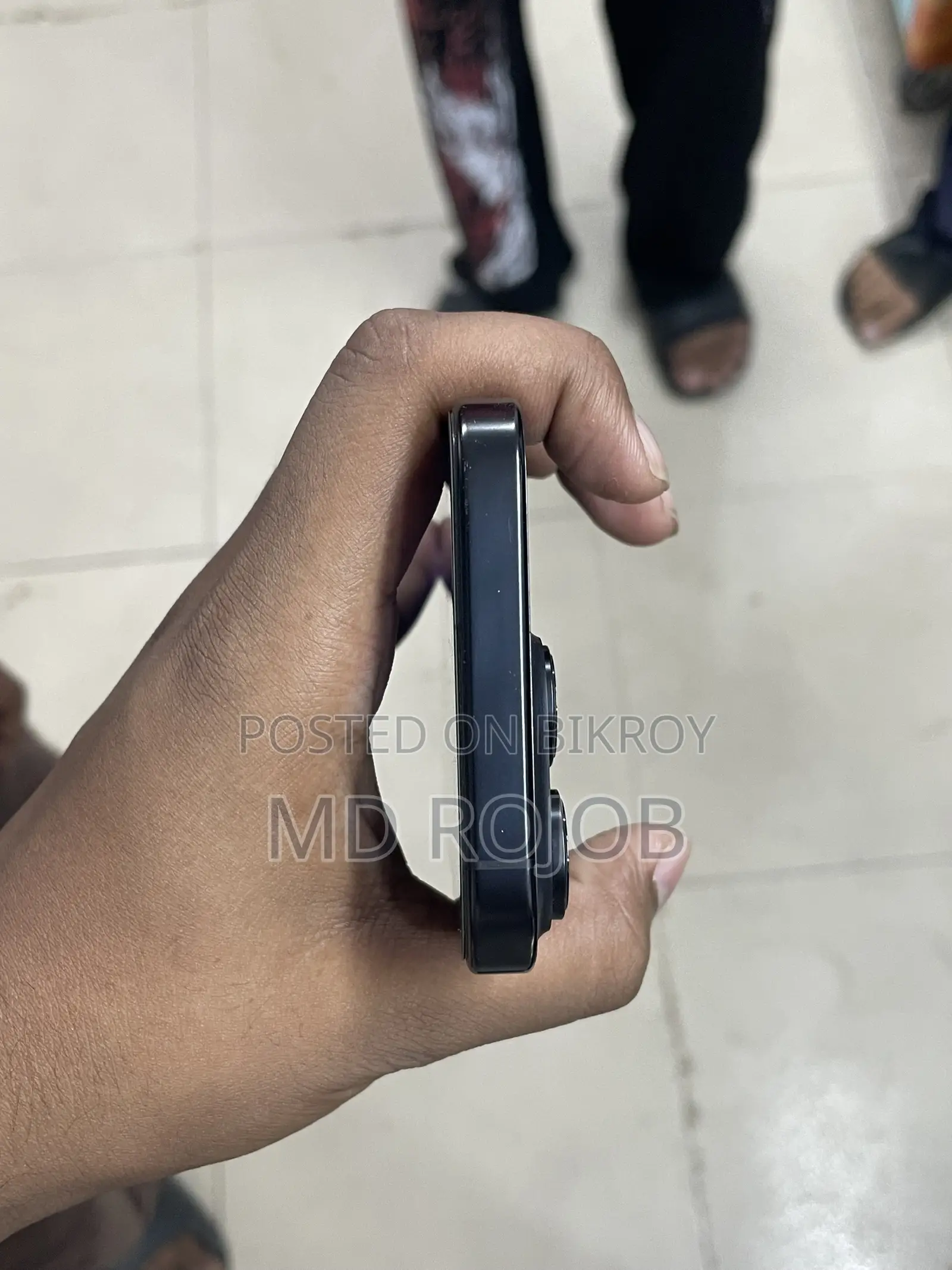 অ্যাপল আইফোন ১৬ প্রো ২৫৬ জিবি ব্ল্যাক
