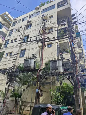 রামপুরায় সাজানো ৩ বেডরুমের বাসা বিক্রয়ের জন্য