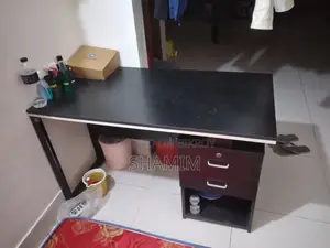 Reading and Computer Table With Drawer