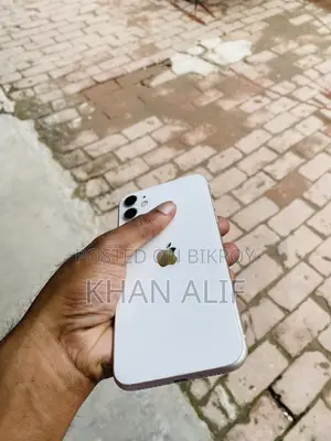 অ্যাপল আইফোন ১১ ১২৮ জিবি সাদা