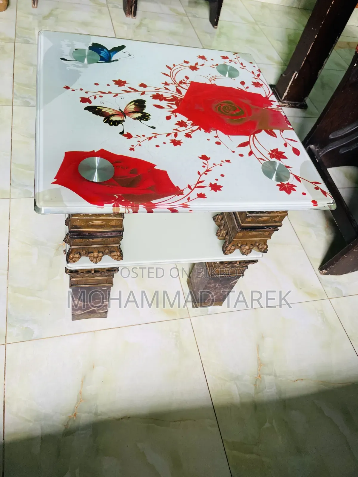 টি টেবিল, সেন্টার টেবিল