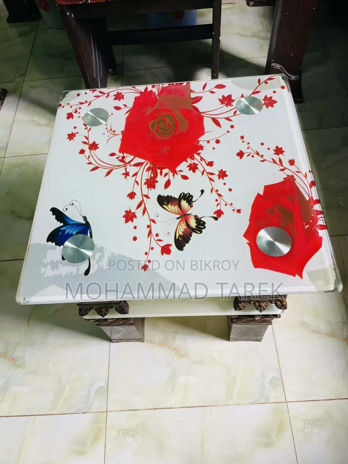 টি টেবিল, সেন্টার টেবিল